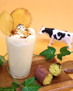 【お家でできるお芋スイーツ🍠】べにはるか冷凍焼き芋を使用した｢焼き芋シェイク｣のレシピのご紹介✨